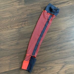 Lululemon eternal leg warmer ONE flare and inkwell